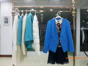 服装厂家直供 尾货服装与品牌折扣女装批发优势解析